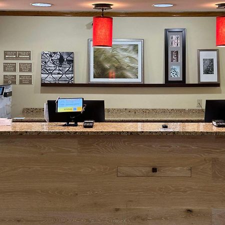 明尼苏达州奥瓦通纳丽怡乡村套房酒店 Owatonna 外观 照片